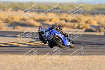 media/Nov-17-2024-CVMA (Sun) [[1fec520723]]/Race 18-Supersport Middleweight/